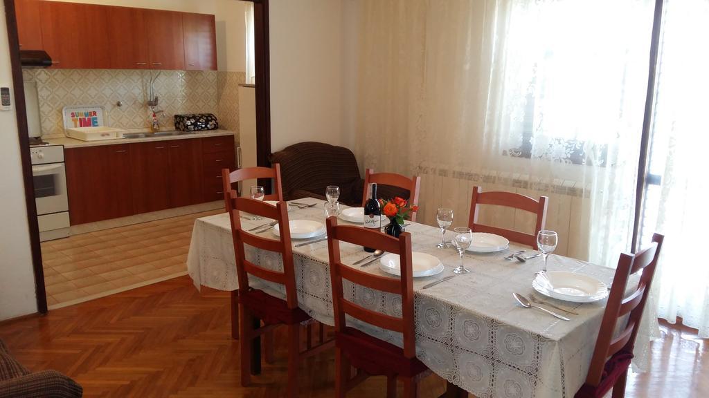 Apartman Dukic Apartment Trogir Exterior foto