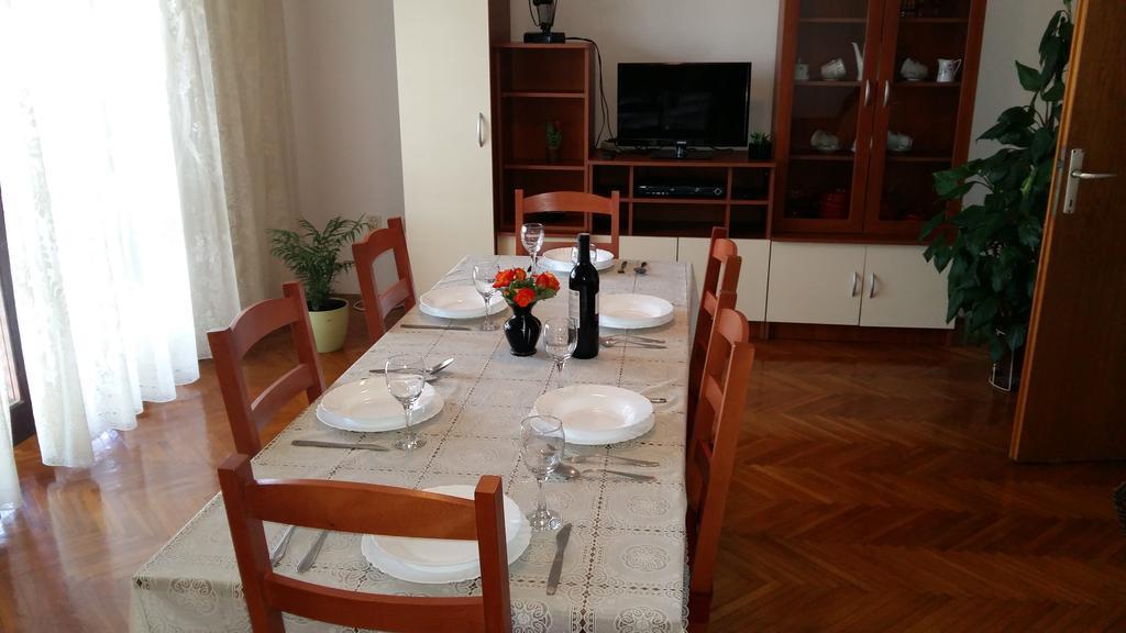 Apartman Dukic Apartment Trogir Exterior foto